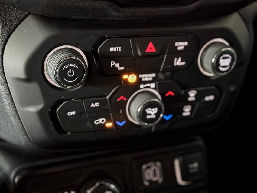 Jeep-RENEGADE-1.3 T270 TURBO FLEX WILLYS 4x4 AT9