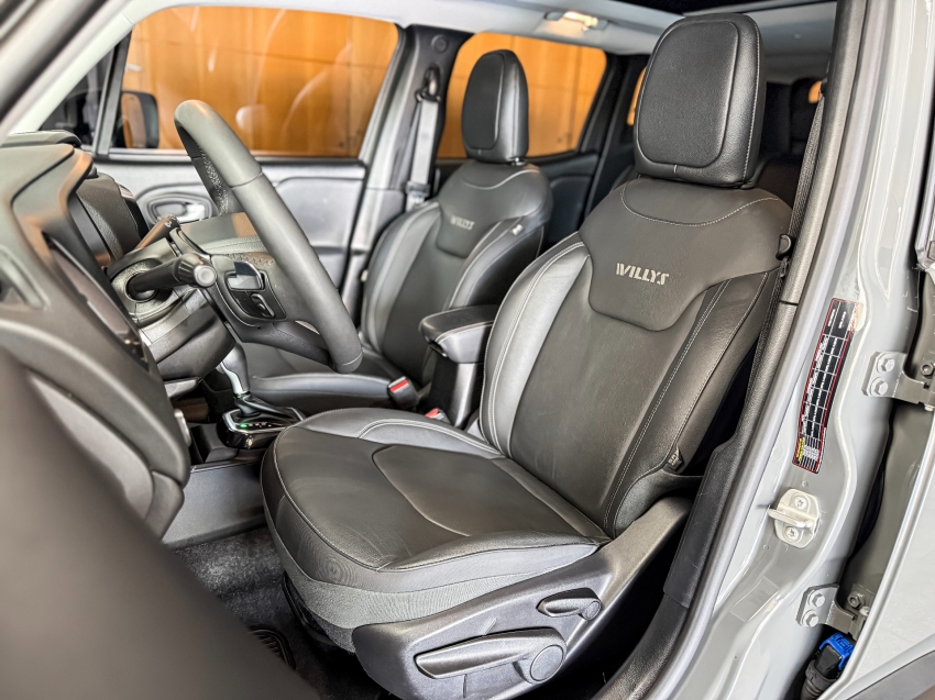 Jeep-RENEGADE-1.3 T270 TURBO FLEX WILLYS 4x4 AT9
