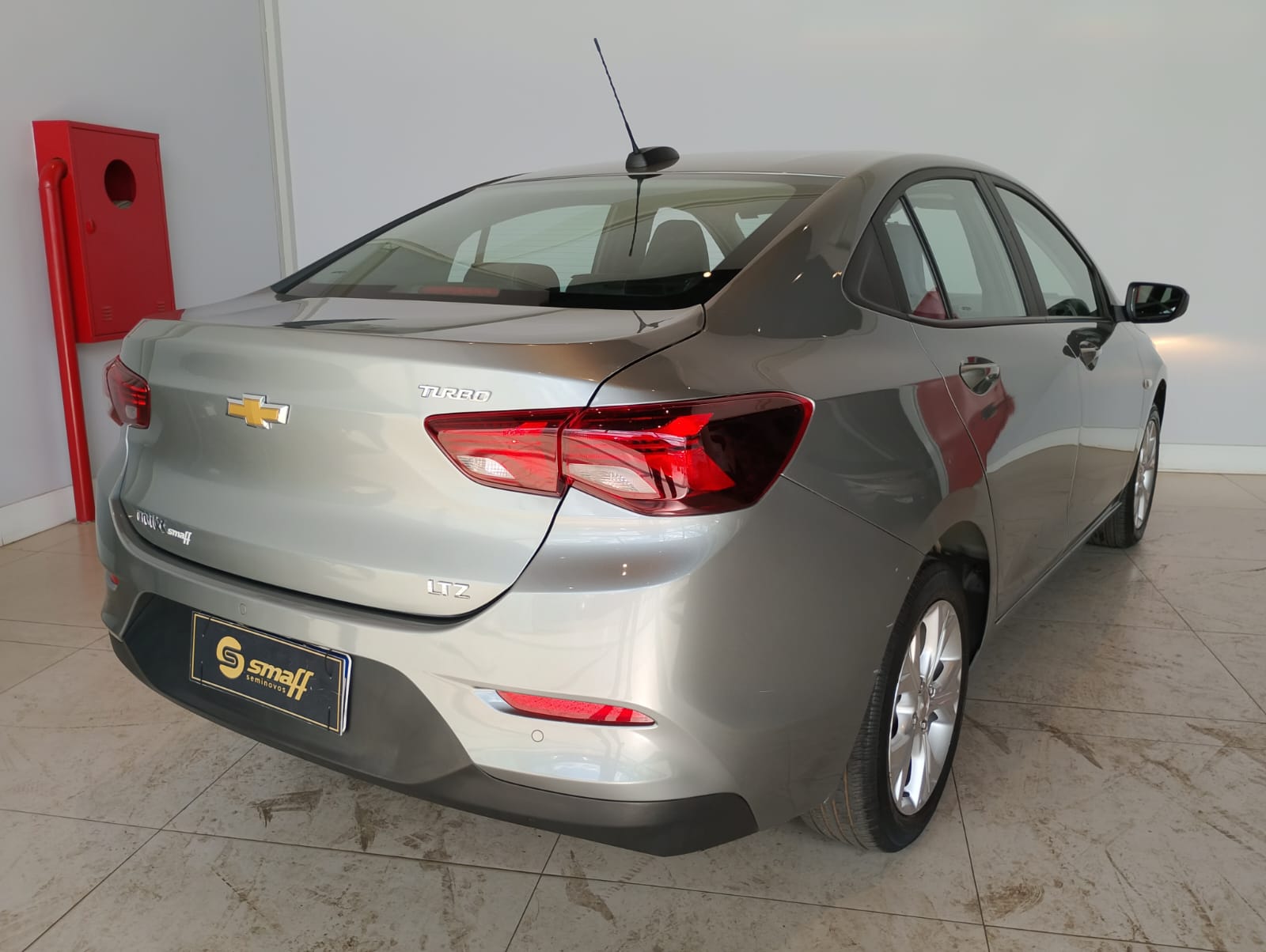 GM - Chevrolet-ONIX-ONIX SEDAN Plus LTZ 1.0 12V TB Flex Aut.