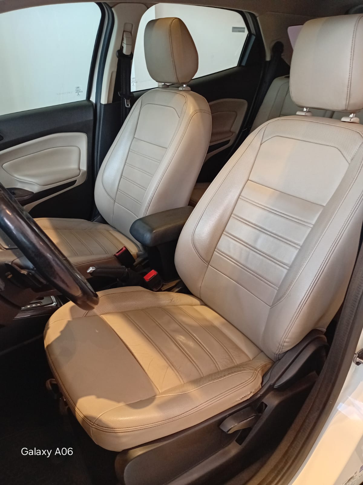 Ford-ECOSPORT-EcoSport TITANIUM 1.5 12V Flex 5p Aut.
