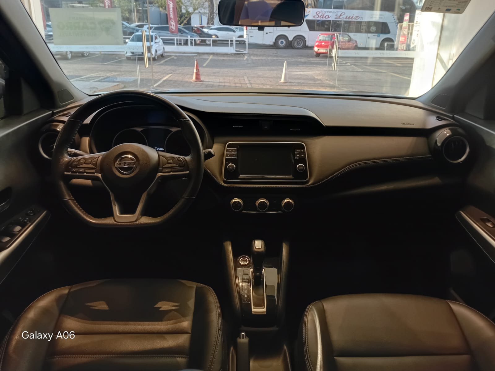 Nissan-KICKS-KICKS 1.6 16V FLEXSTART SL 4P XTRONIC