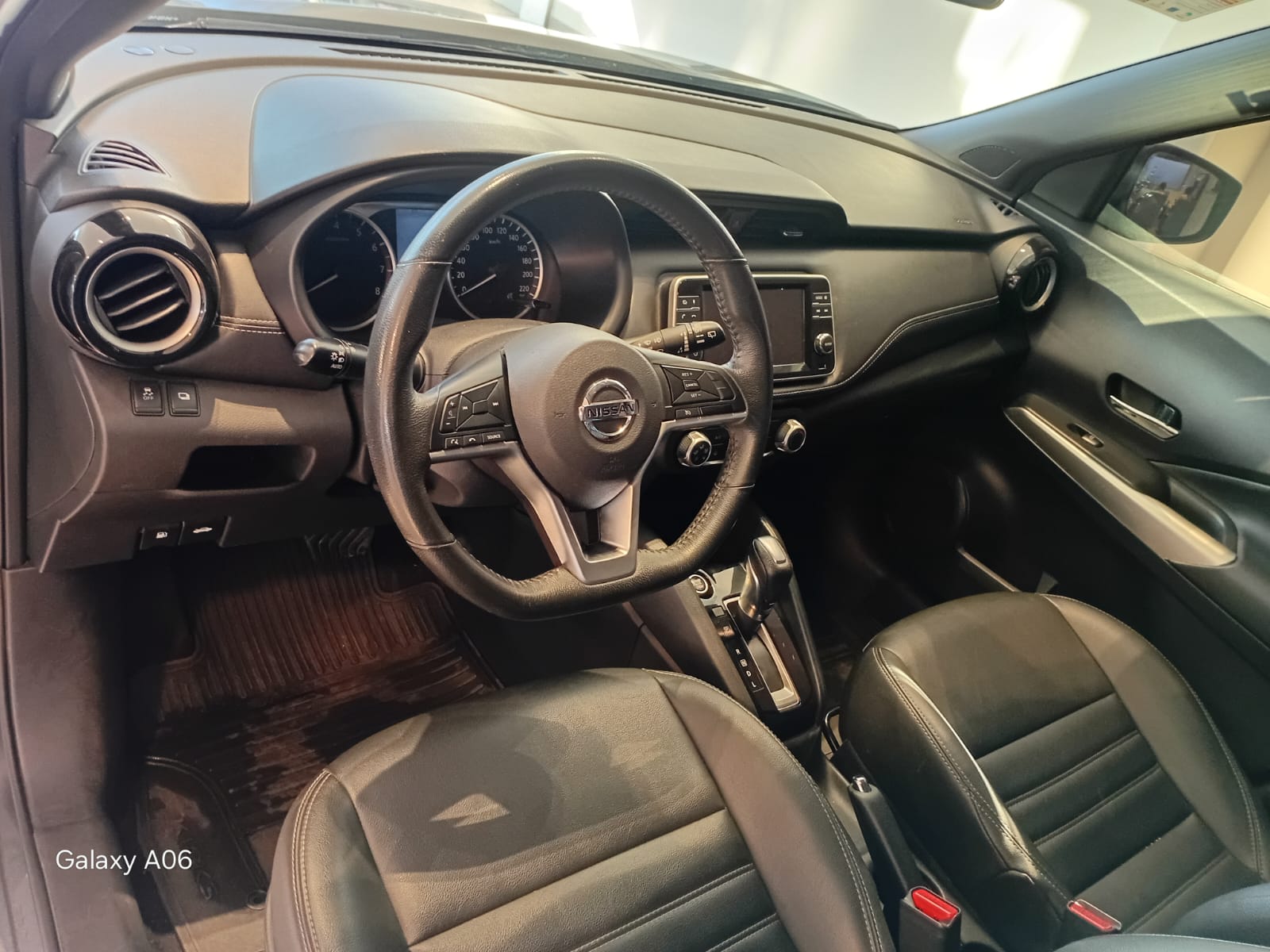 Nissan-KICKS-KICKS 1.6 16V FLEXSTART SL 4P XTRONIC