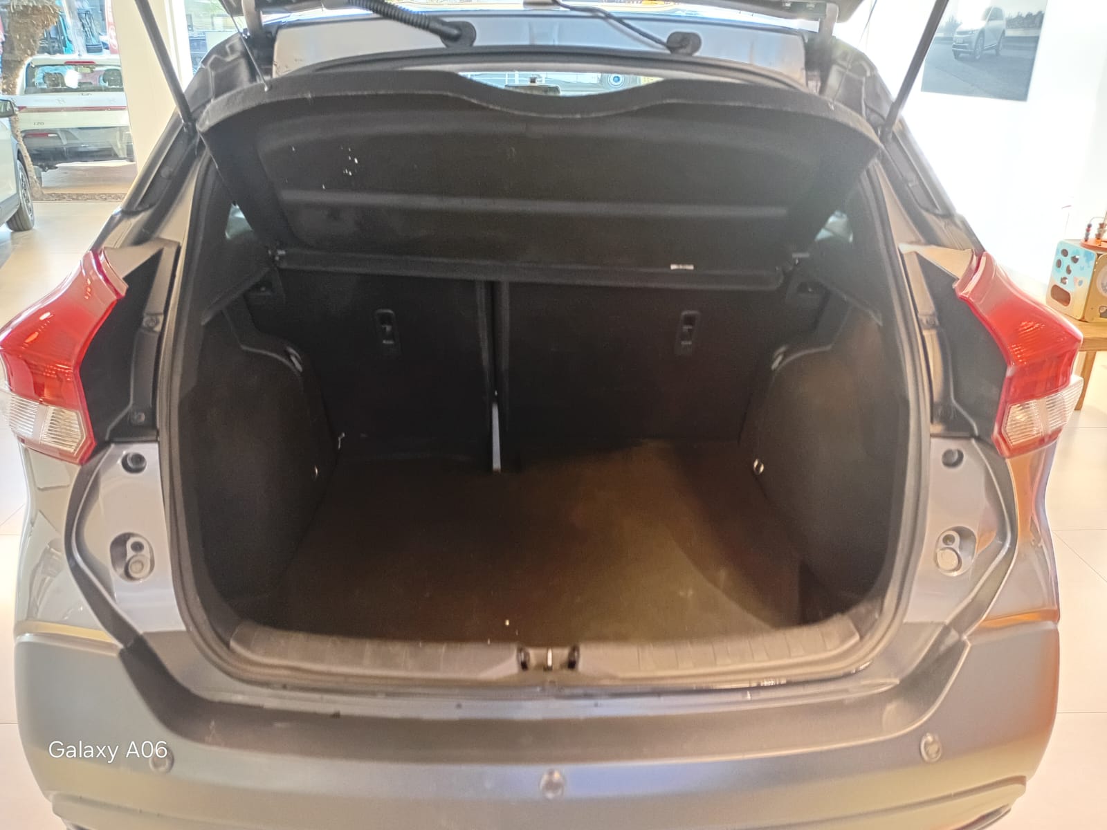 Nissan-KICKS-KICKS 1.6 16V FLEXSTART SL 4P XTRONIC
