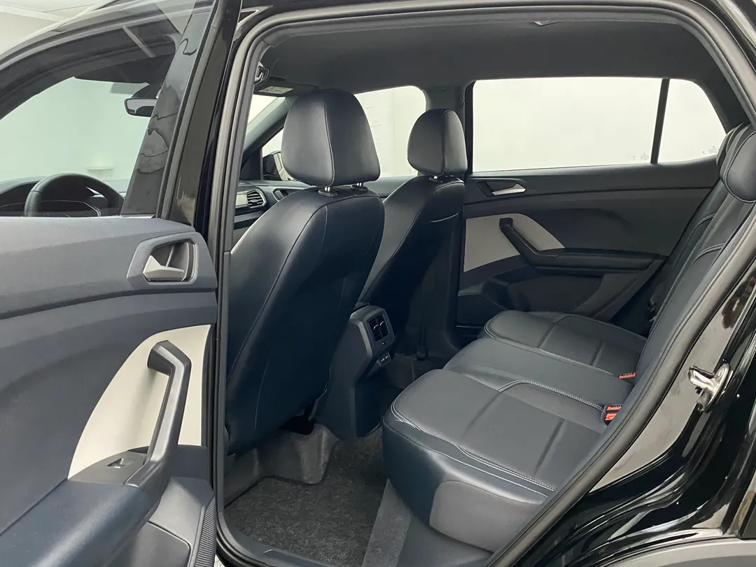 Volkswagen-T-Cross-T-Cross Hig. 250 TSI 1.4 Flex 16V 5p Aut