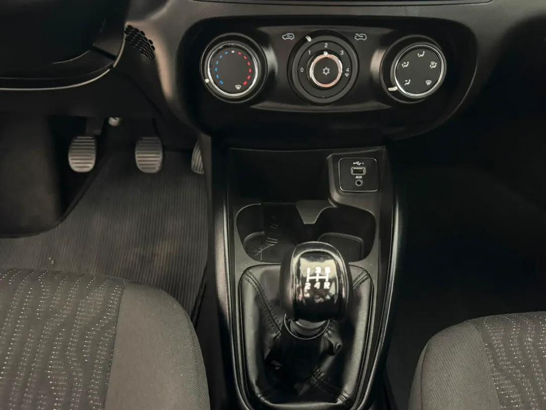 Fiat-CRONOS-CRONOS DRIVE 1.3 8V Flex