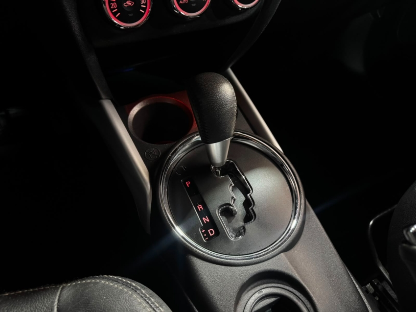 Mitsubishi-OUTLANDER SPORT-2.0 MIVEC FLEX HPE AUTOMÁTICO