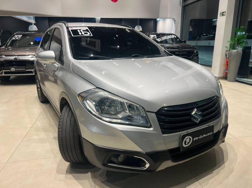 Suzuki-S-CROSS-1.6 16V VVT GASOLINA GLX 4P AUTOMÁTICO