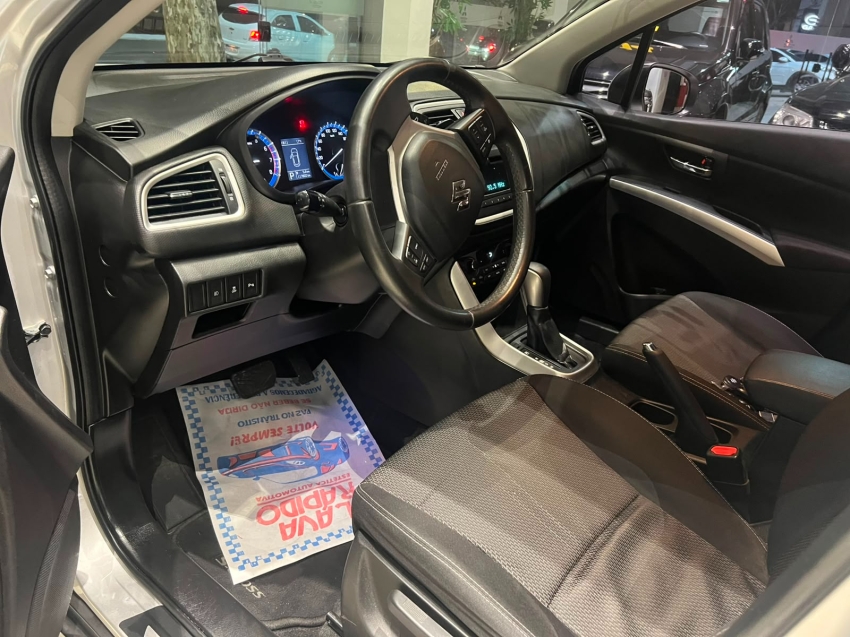 Suzuki-S-CROSS-1.6 16V VVT GASOLINA GLX 4P AUTOMÁTICO
