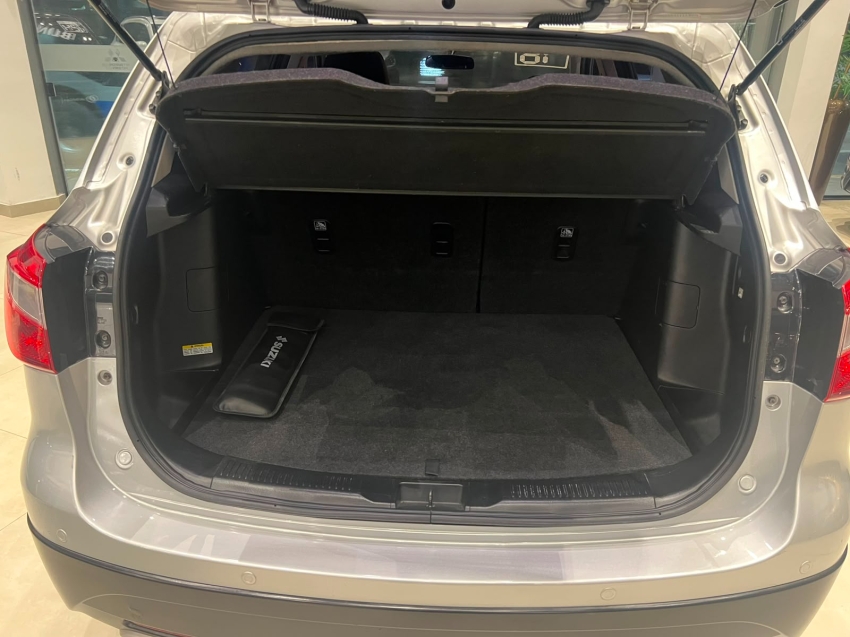 Suzuki-S-CROSS-1.6 16V VVT GASOLINA GLX 4P AUTOMÁTICO