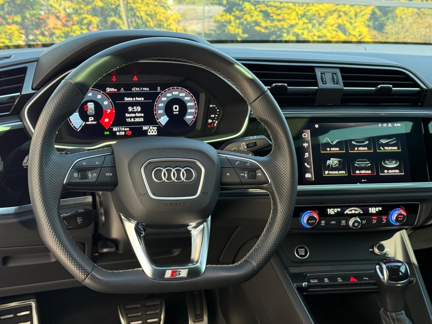 Audi-Q3-2.0 40 TFSI GASOLINA PERFORMANCE BLACK QUATTRO TIPTRONIC