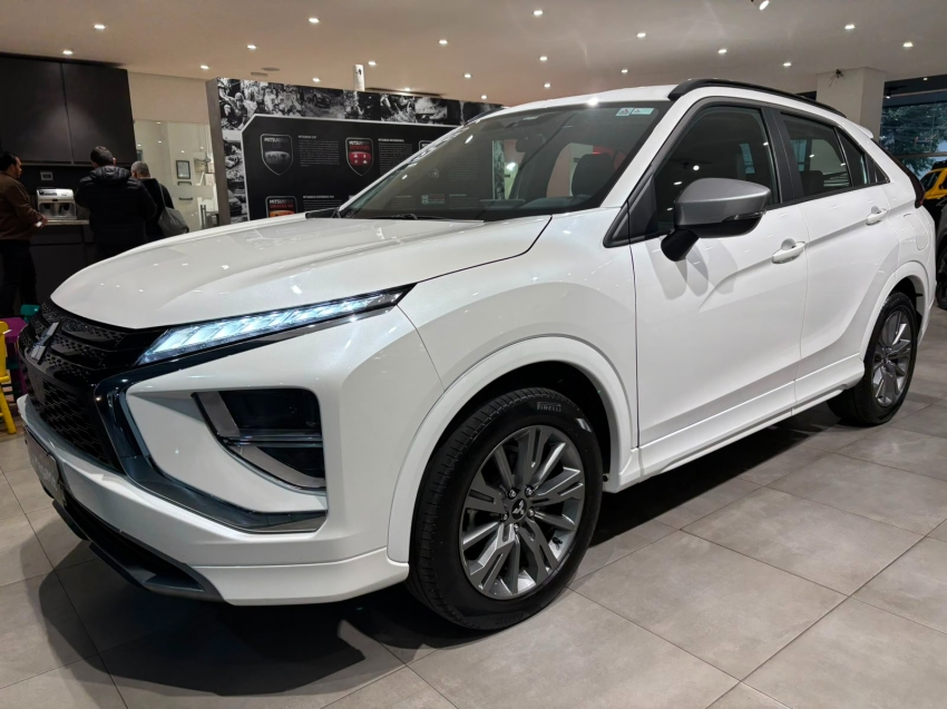 Mitsubishi-ECLIPSE CROSS-1.5 MIVEC TURBO GASOLINA RUSH CVT