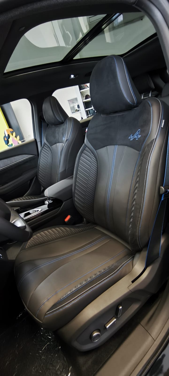 Renault-KOLEOS-KOLEOS Full Hybrid E-Tech