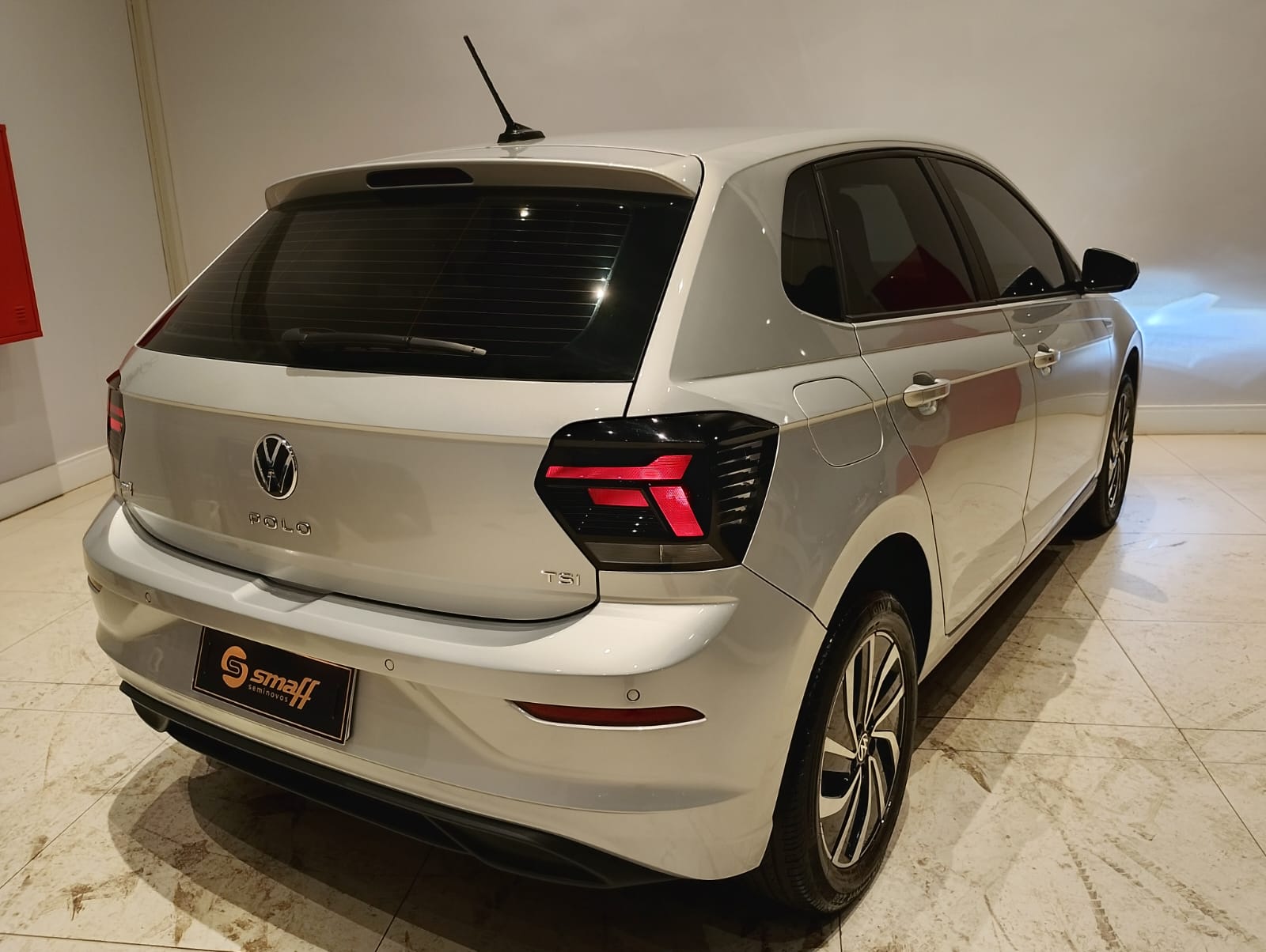 Volkswagen-Polo-Polo Highline 200 TSI 1.0 Flex 12V Aut.