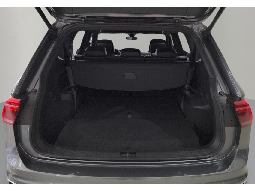 Volkswagen-TIGUAN-2.0 300 TSI GASOLINA ALLSPACE R-LINE AUTOMÁTICO