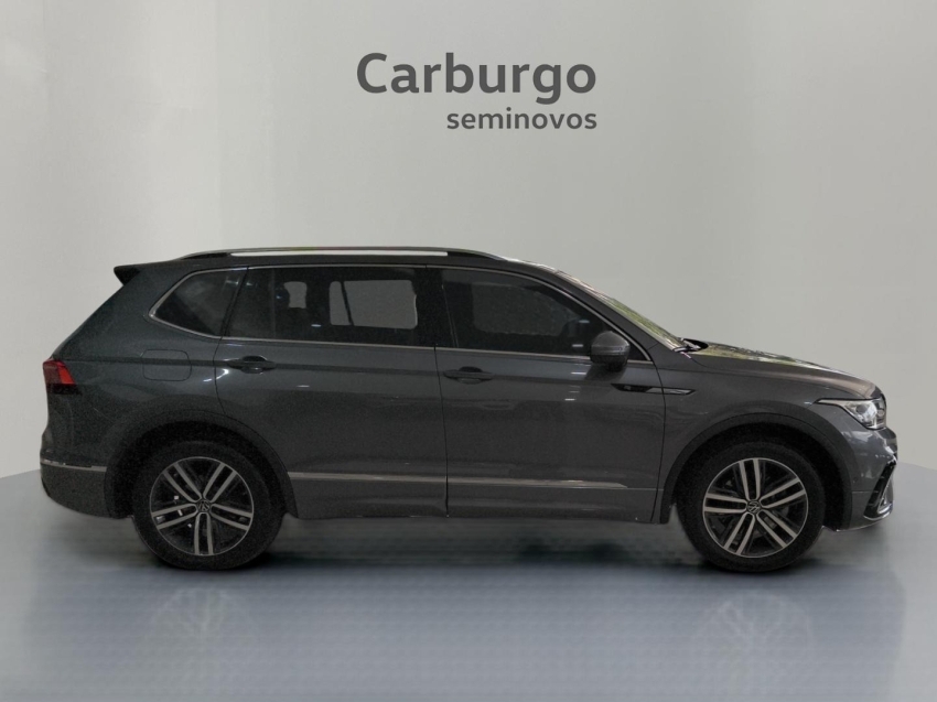 Volkswagen-TIGUAN-2.0 300 TSI GASOLINA ALLSPACE R-LINE AUTOMÁTICO