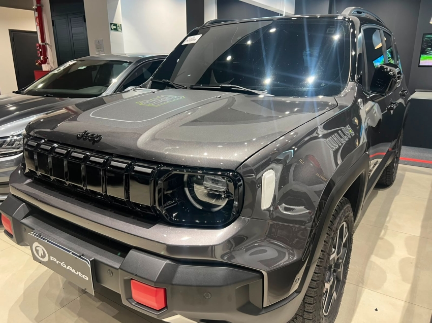 Jeep-RENEGADE-1.3 T270 TURBO FLEX WILLYS 4x4 AT9