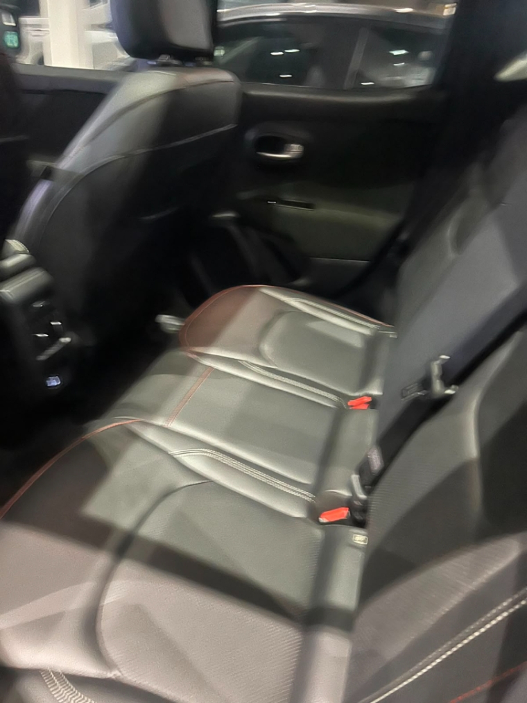 Jeep-RENEGADE-1.3 T270 TURBO FLEX WILLYS 4x4 AT9