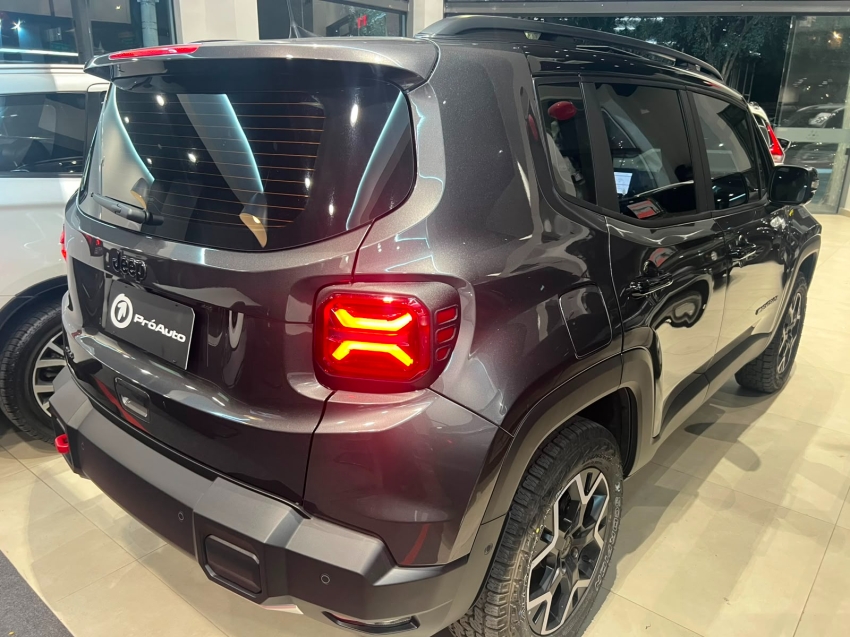 Jeep-RENEGADE-1.3 T270 TURBO FLEX WILLYS 4x4 AT9