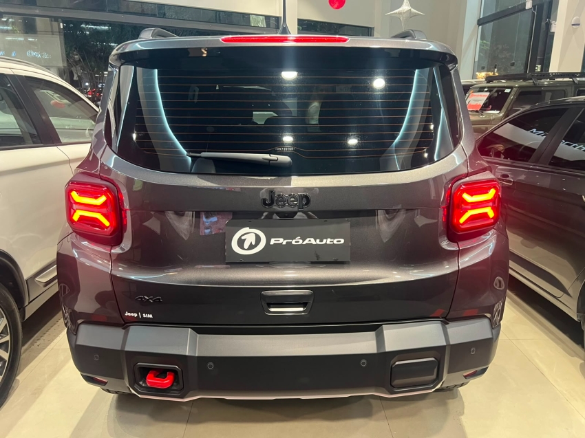 Jeep-RENEGADE-1.3 T270 TURBO FLEX WILLYS 4x4 AT9