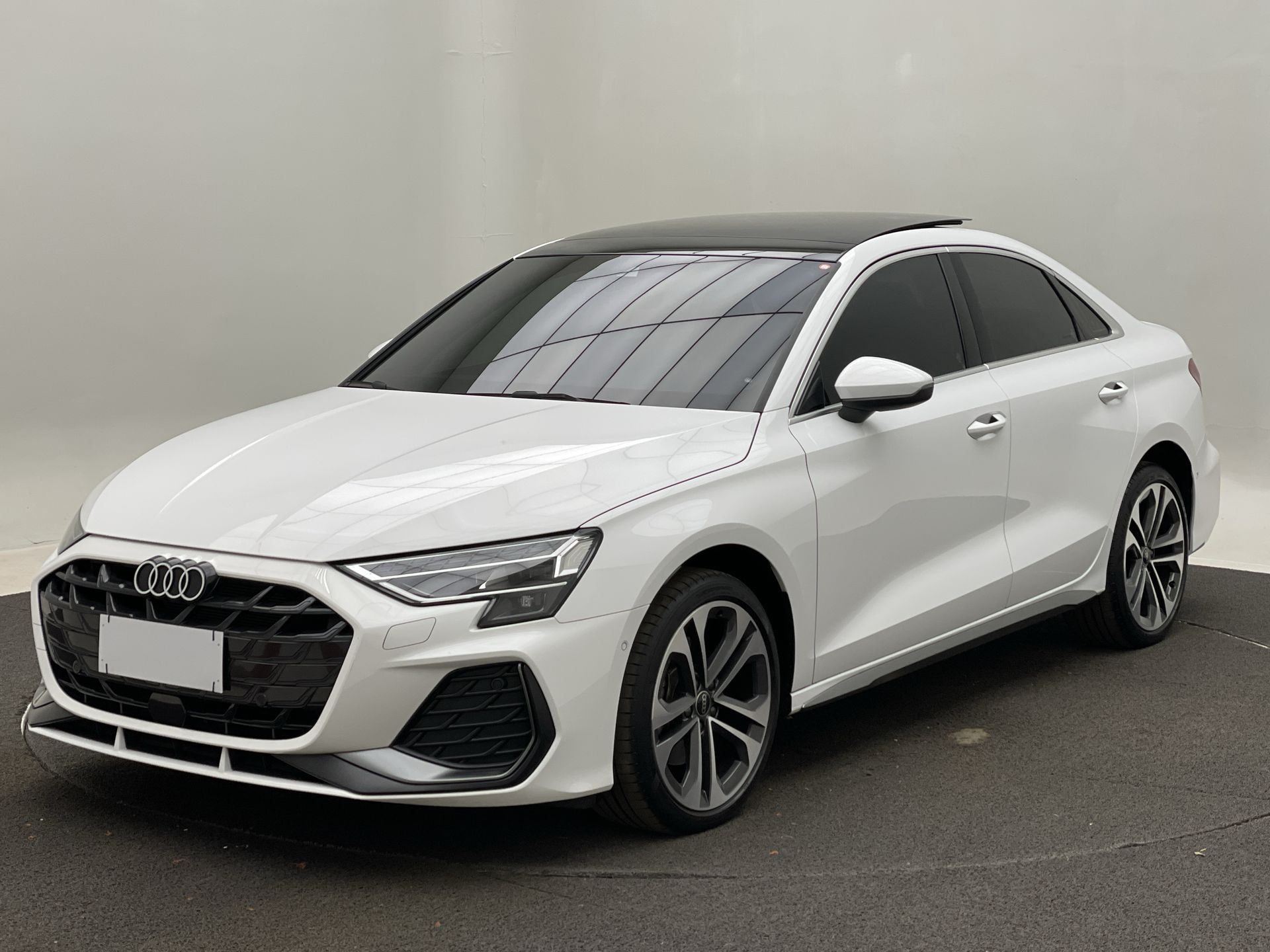 Audi A3 A3 Sedan Performance 2.0 TFSI S-tronic 2025