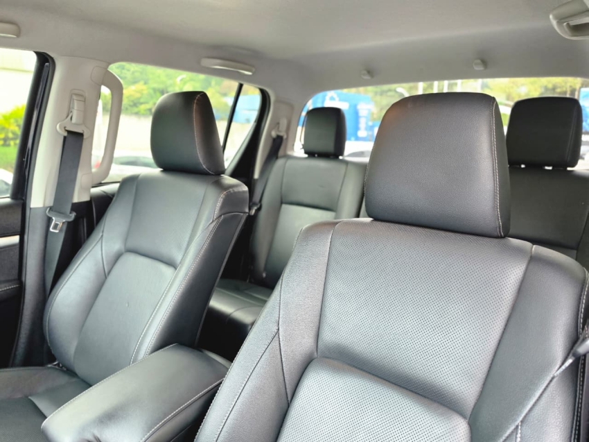 Toyota 2.8 D 4d Turbo Diesel Cd Srx 4X4 Automático - foto 13