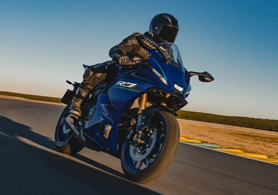 R7