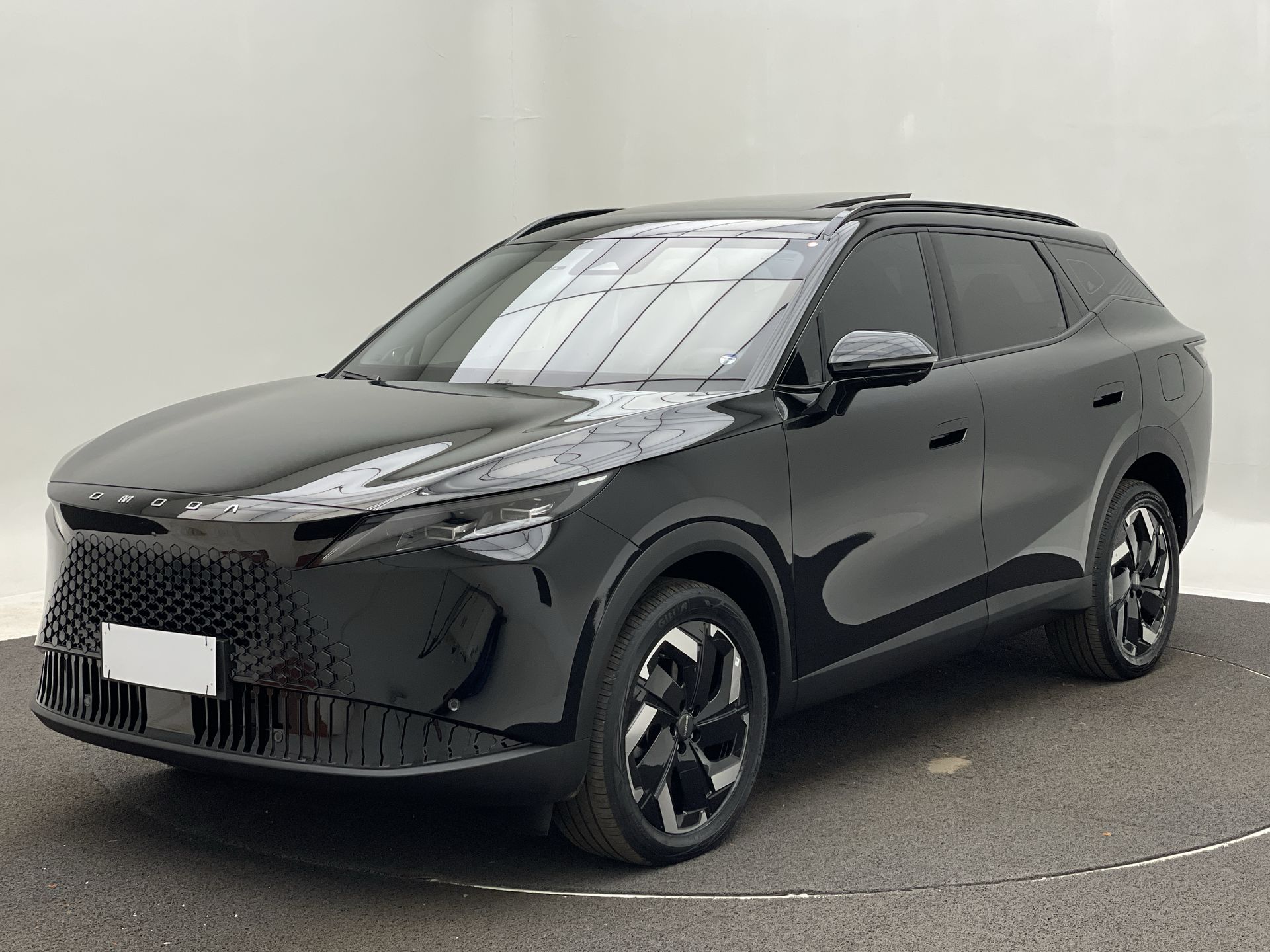 Omoda 7 7 Luxury 1.5 TB FWD 2026