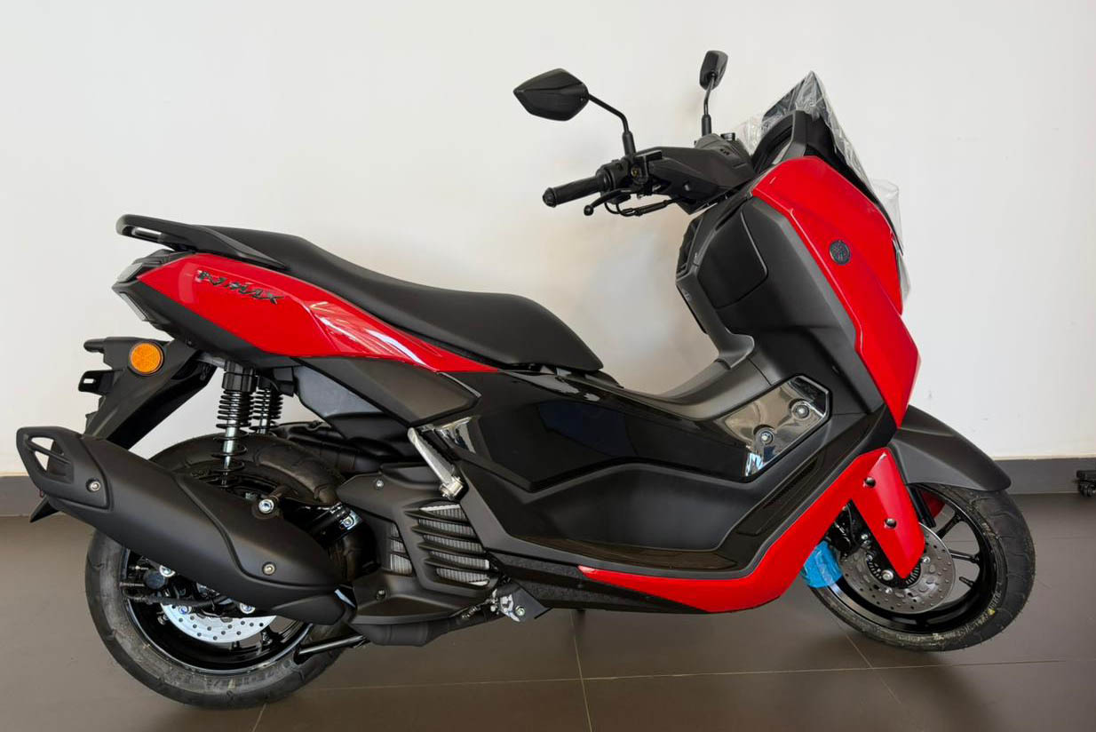 NMax 160 Connected em promoção! Oportunidade única!