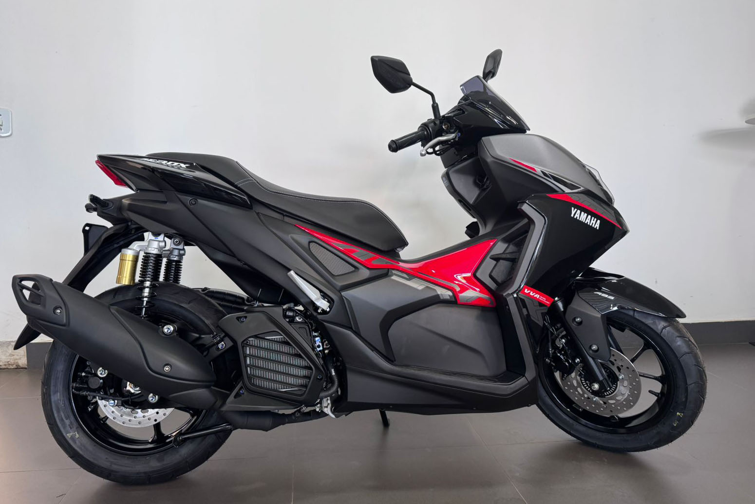 Clique aqui e compre agora a sua Yamaha Aerox