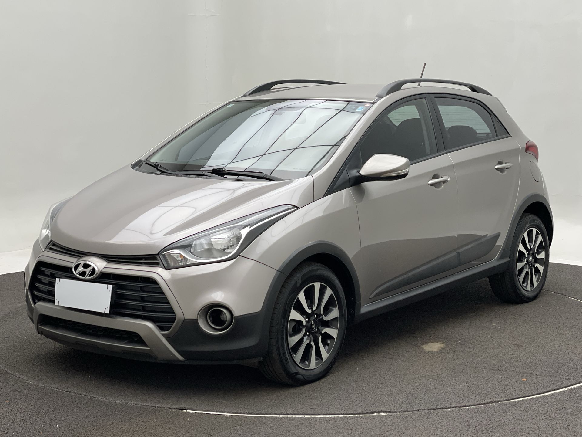 Hyundai Hb20X 1.6 16V STYLE FLEX 4P AUTOMÁTICO 2019