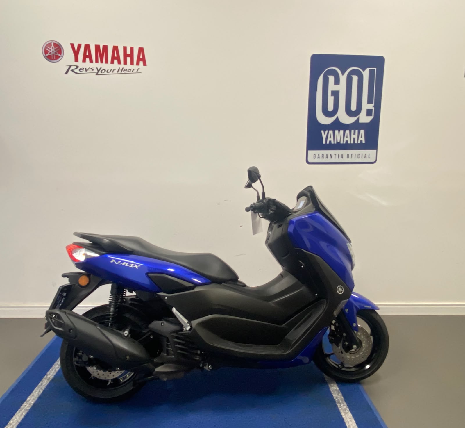 YAMAHA-NMAX-NMAX 160 ABS